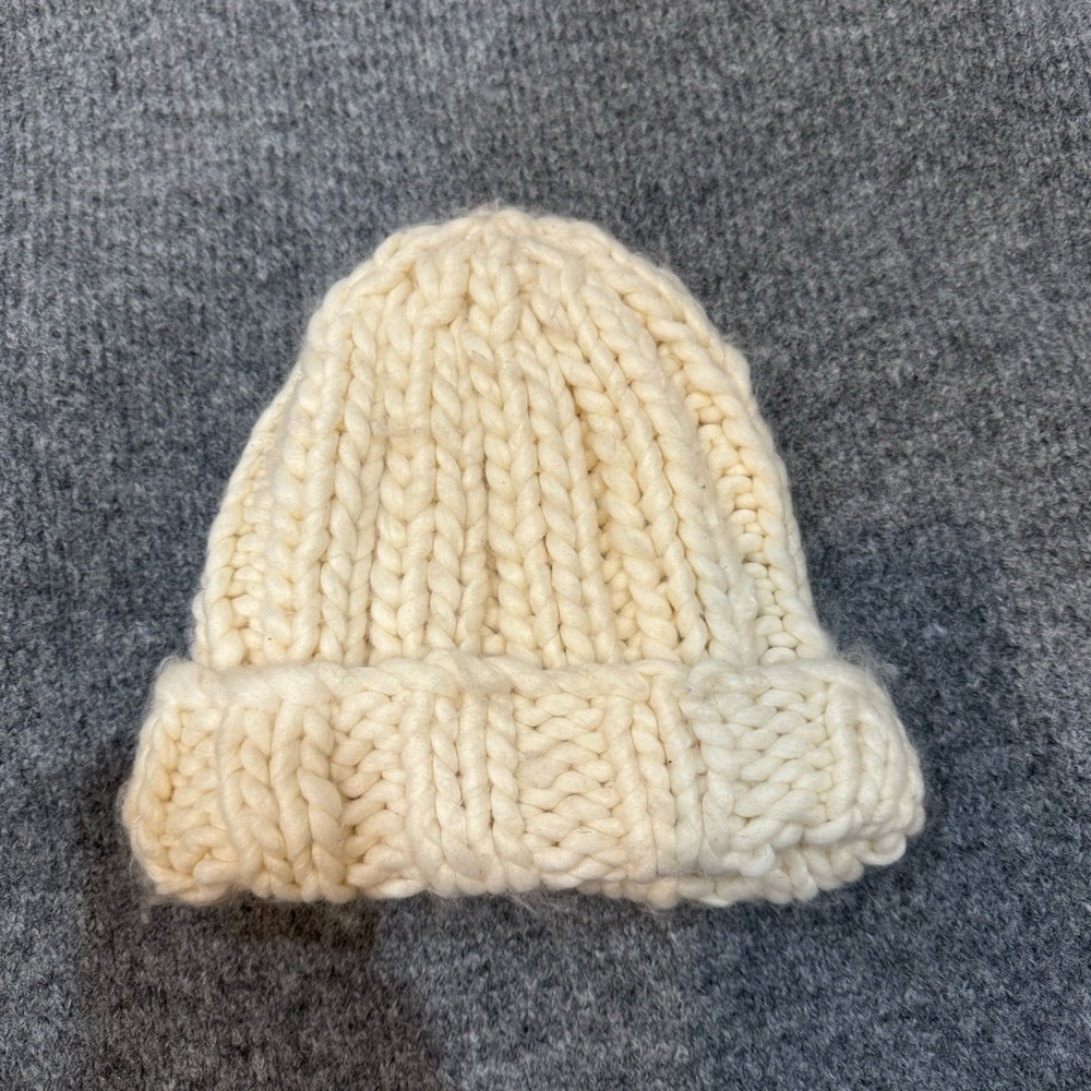 Cozy Chunky Cream Knit Beanie